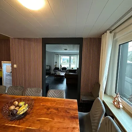 Lodge, Nahe Am Skigebiet, 8 Bäder, 2 Küchen Ferienhaus *